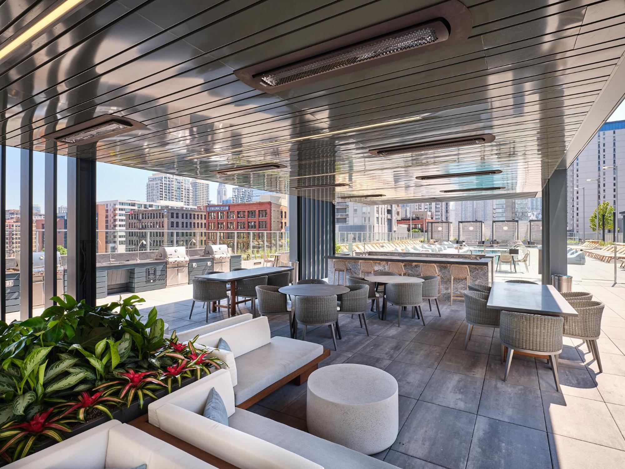 Level Chicago River North Exterior photo
