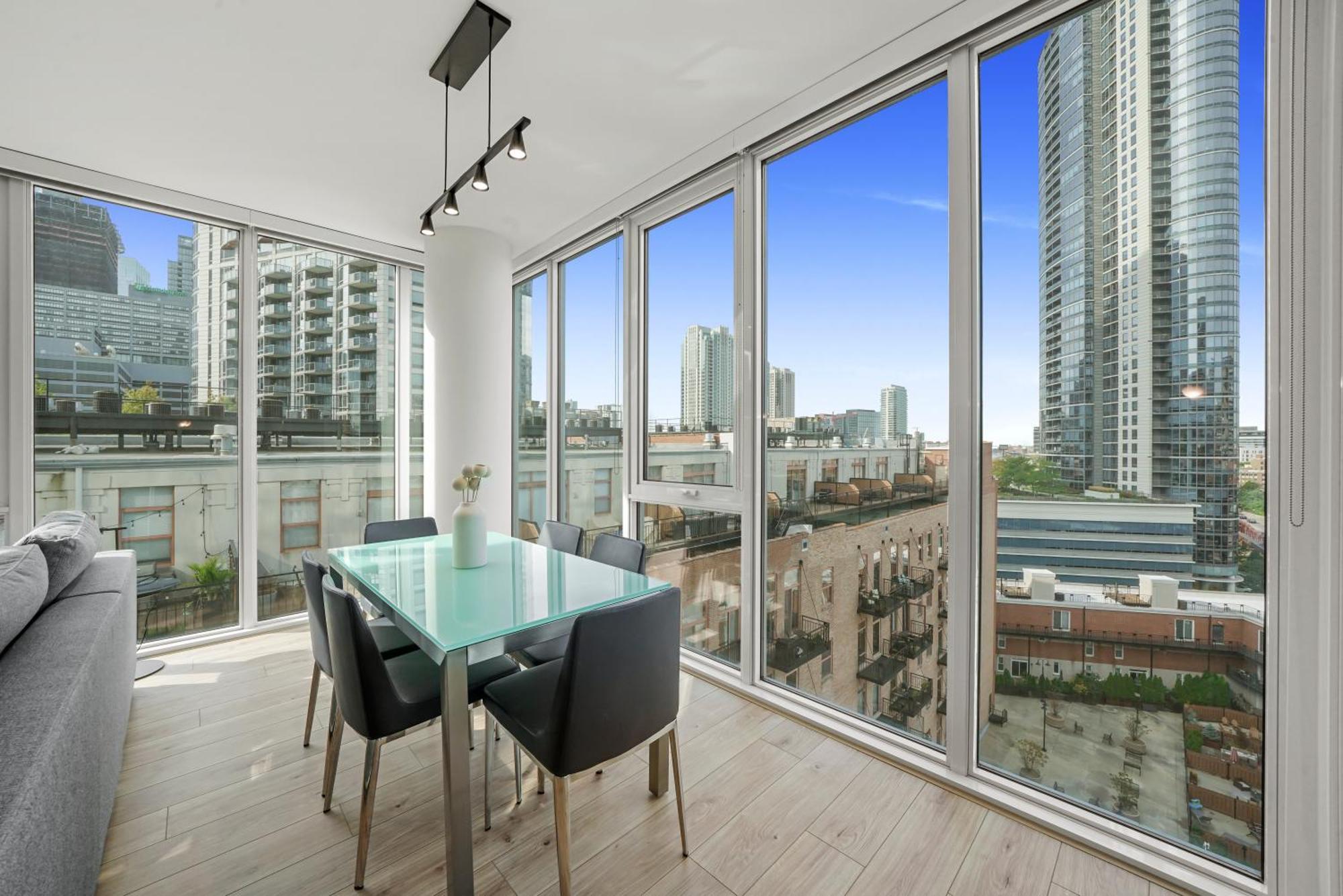 Level Chicago River North Exterior photo